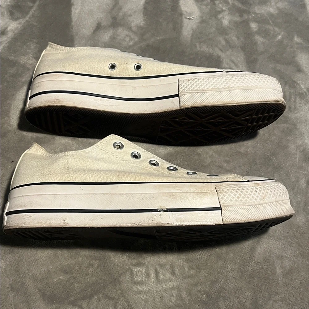 Classic Cream Canvas Platform Chuck Taylor All Stars. No laces. Used condition. - Picture 6 of 9